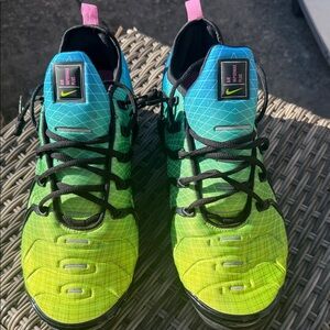 Nike Air VaporMax Plus Green Blue Gradient Sneakers Men’s 13